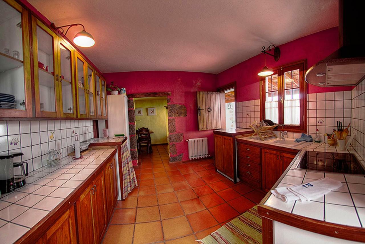 Country house Geranios Rojos